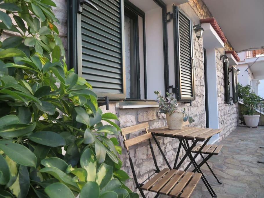 Ferienwohnung Το Πέτρινο Aitoliko Exterior foto